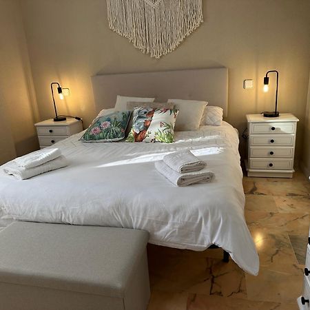 Ferienwohnung Atico En Yate Iv, Primera Linea Playa Fuengirola Exterior foto