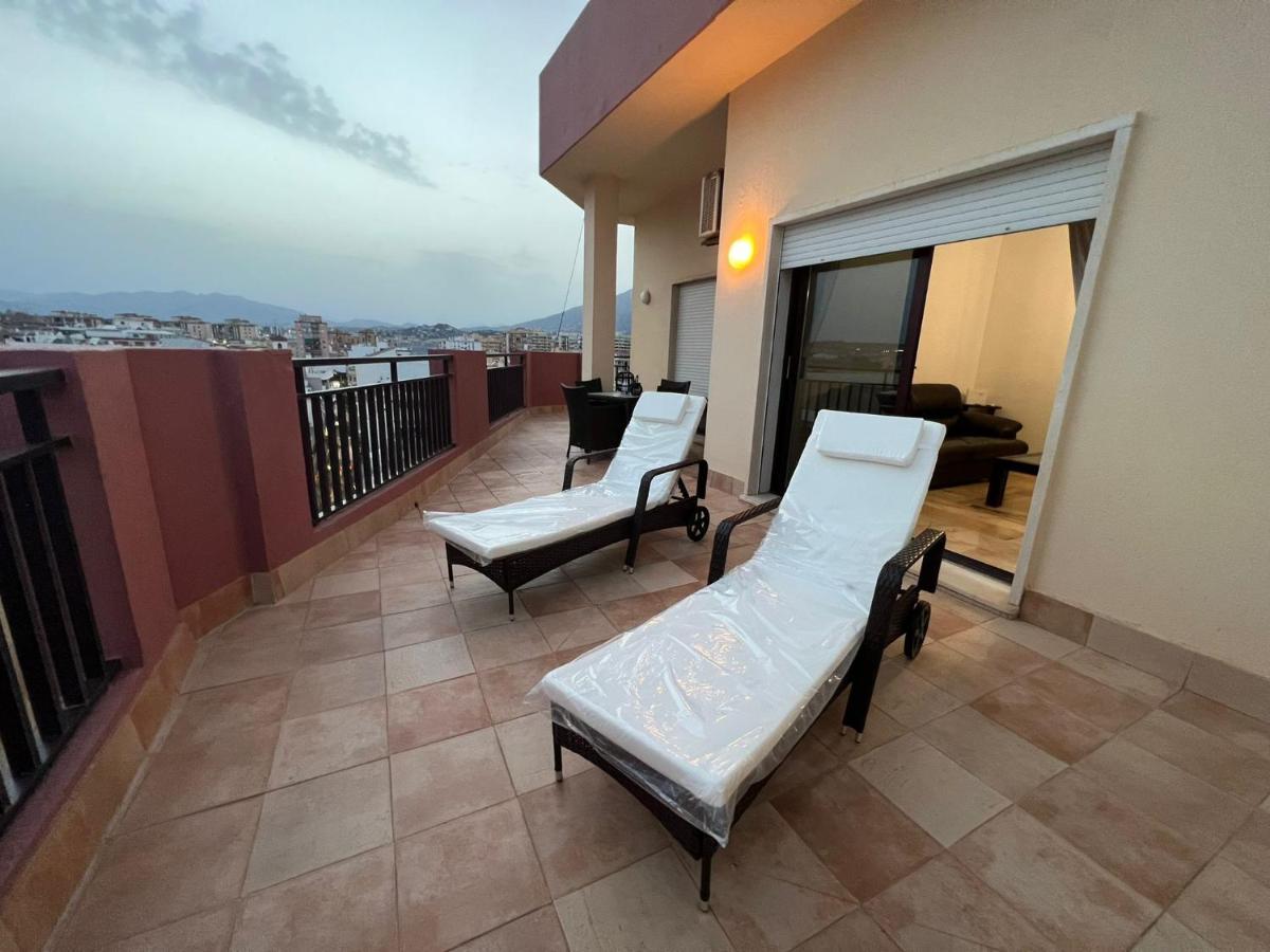 Ferienwohnung Atico En Yate Iv, Primera Linea Playa Fuengirola Exterior foto